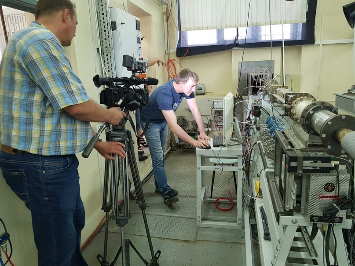 📢Сегодня директор научно-образовательного центра газодинамический исследований Самарского