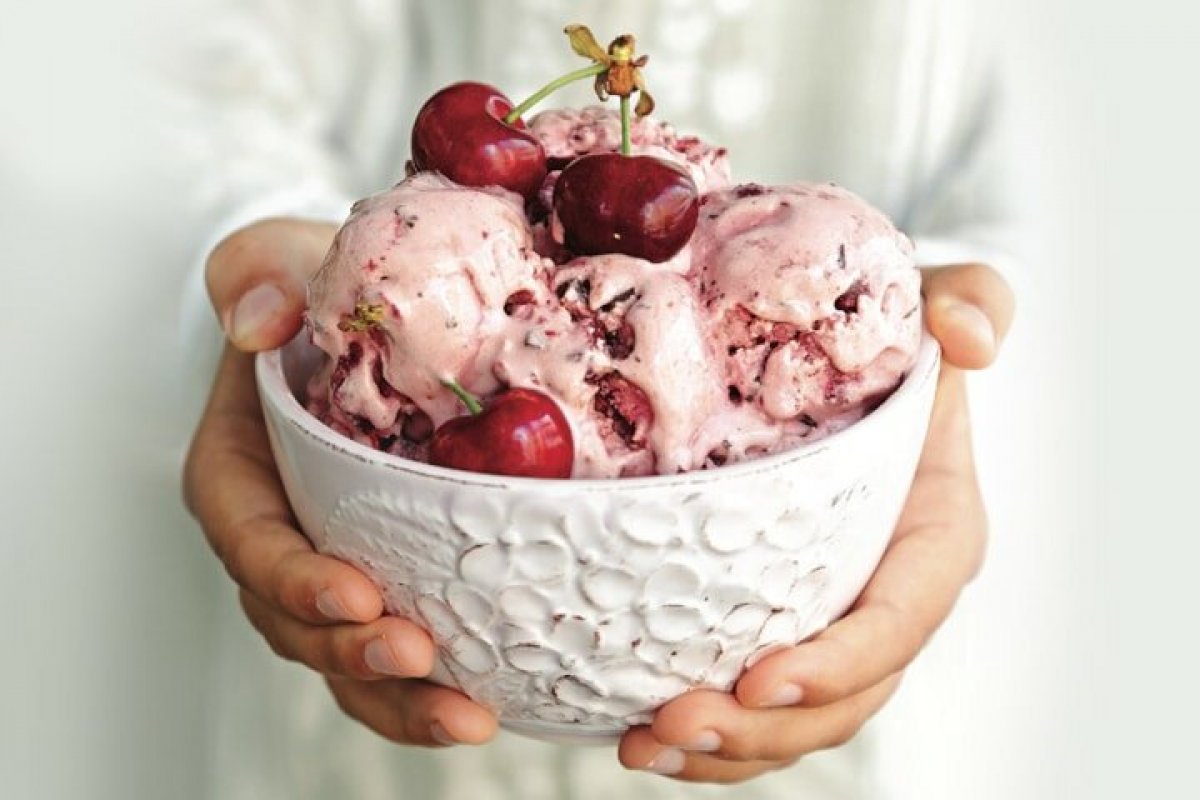 Технологический факультет СамГАУ поздравляет с Днем Мороженого!