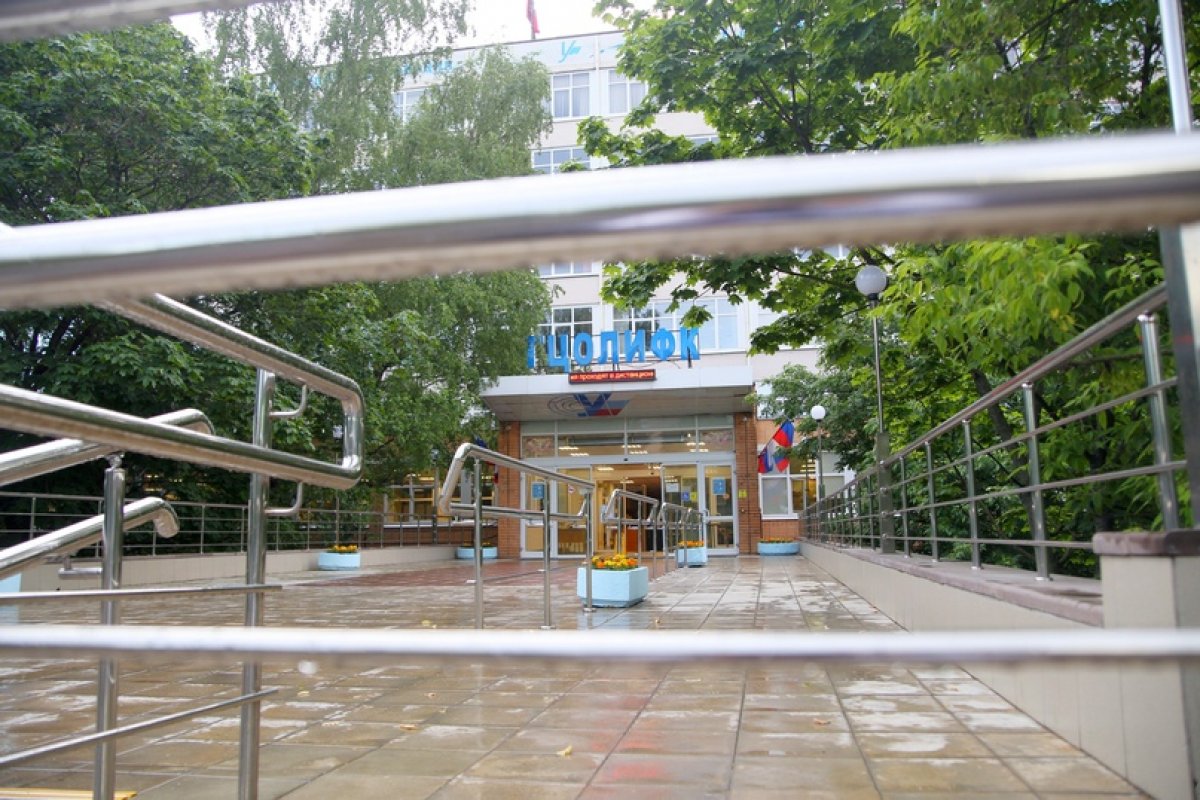 😀Всем отличной среды!