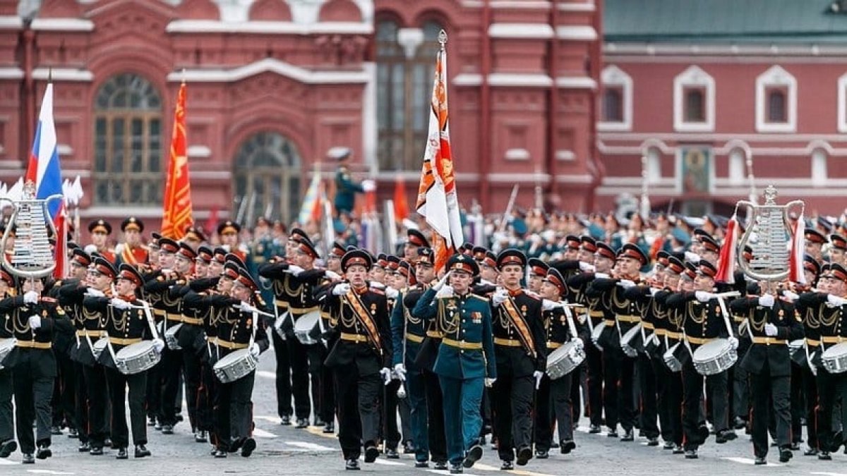 🎉24 июня 2020 года пройдет военный парад на Красной площади. ⁣⁣⠀