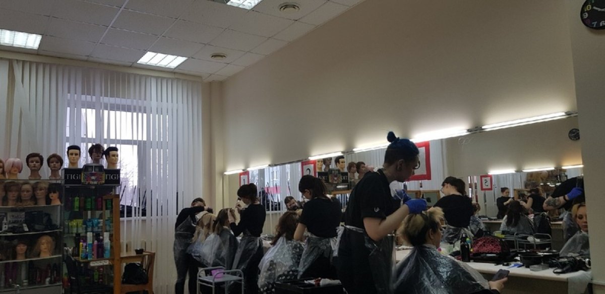 ⚠Вот и прошёл тот самый день, который все так ждали. День, к которому преподаватели очень долго готовили своих любимых студентов.🌼🌼 Специальность "Парикмахерское Искусство" группы Пи-34 и Пи-35 защитили квалификационные работы.📄 ⚠Вот и прошёл тот самый день, который все так ждали. День, к которому преподаватели очень долго готовили своих любимых студентов.🌼🌼 Специальность "Парикмахерское Искусство" группы Пи-34 и Пи-35 защитили квалификационные работы.📄