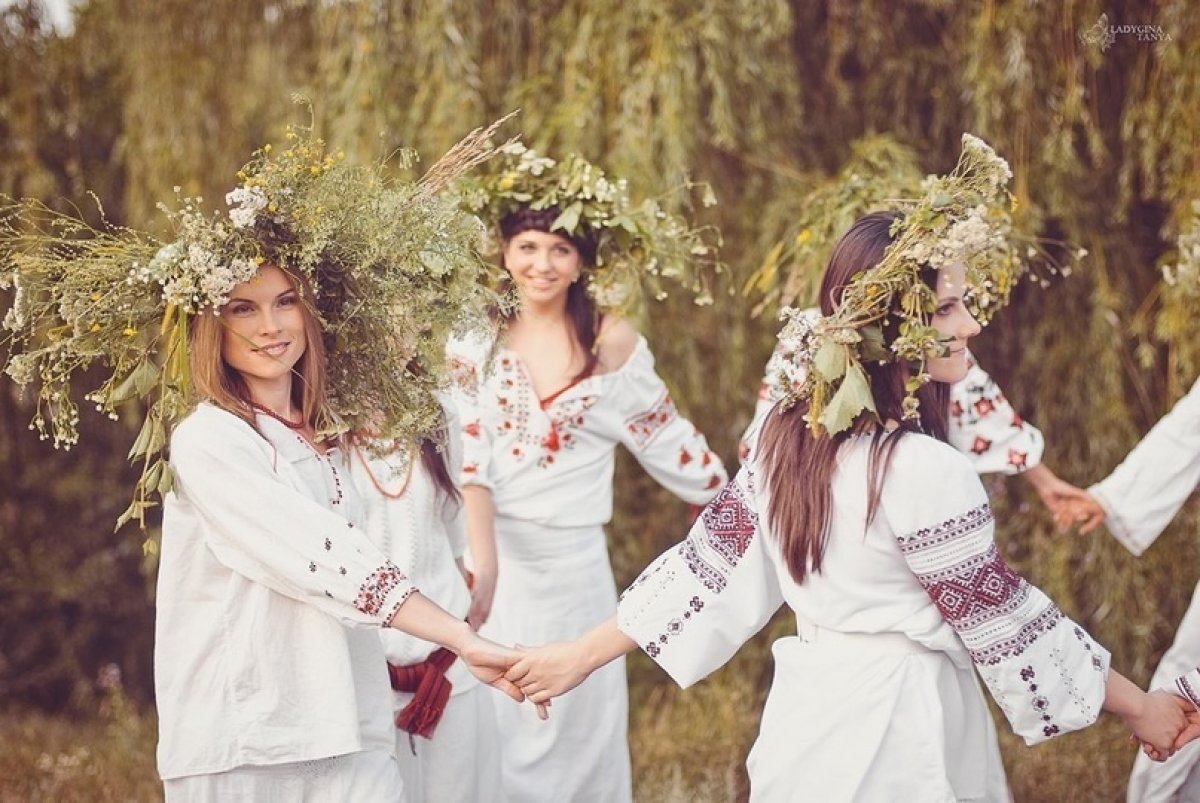 25 июня славяне всего мира, а это более 300 миллионов человек, отмечают День дружбы и единения славян.🤩