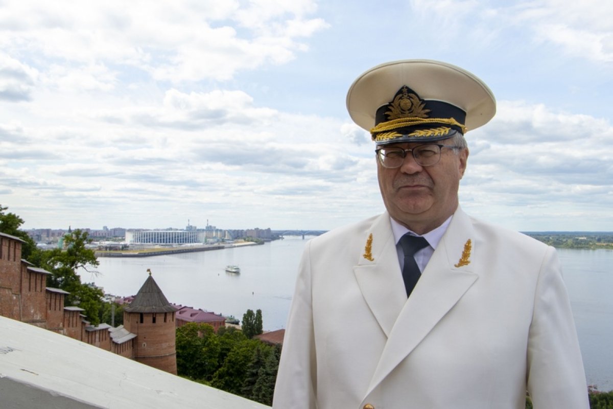 Поздравление ректора ВГУВТ с Днем работников морского и речного флота Поздравление ректора ВГУВТ с Днем работников морского и речного флота