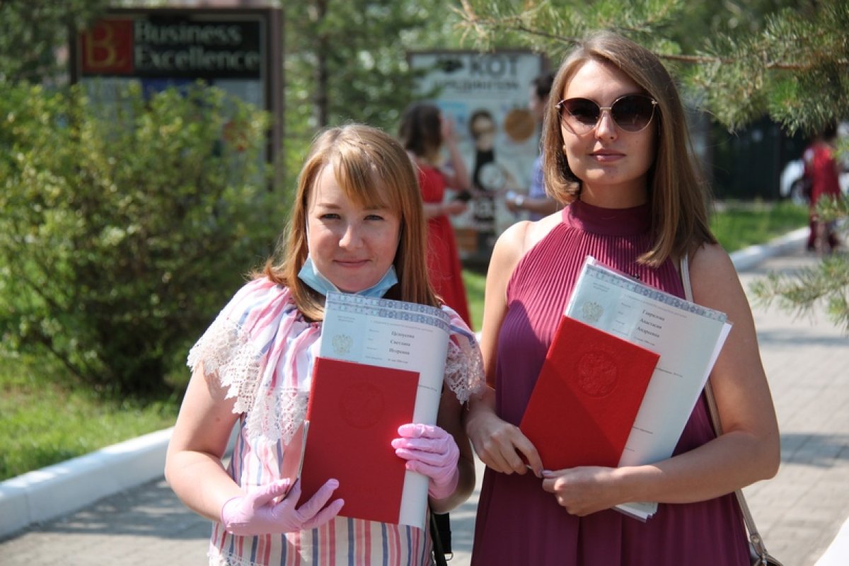 🔥 Ловите фото с вручения дипломов 🔥