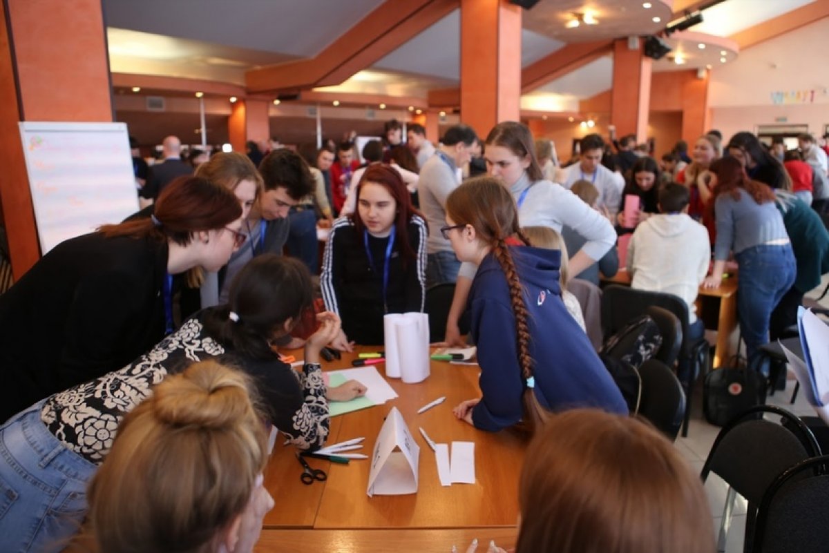 Изучайте языки в РУК!