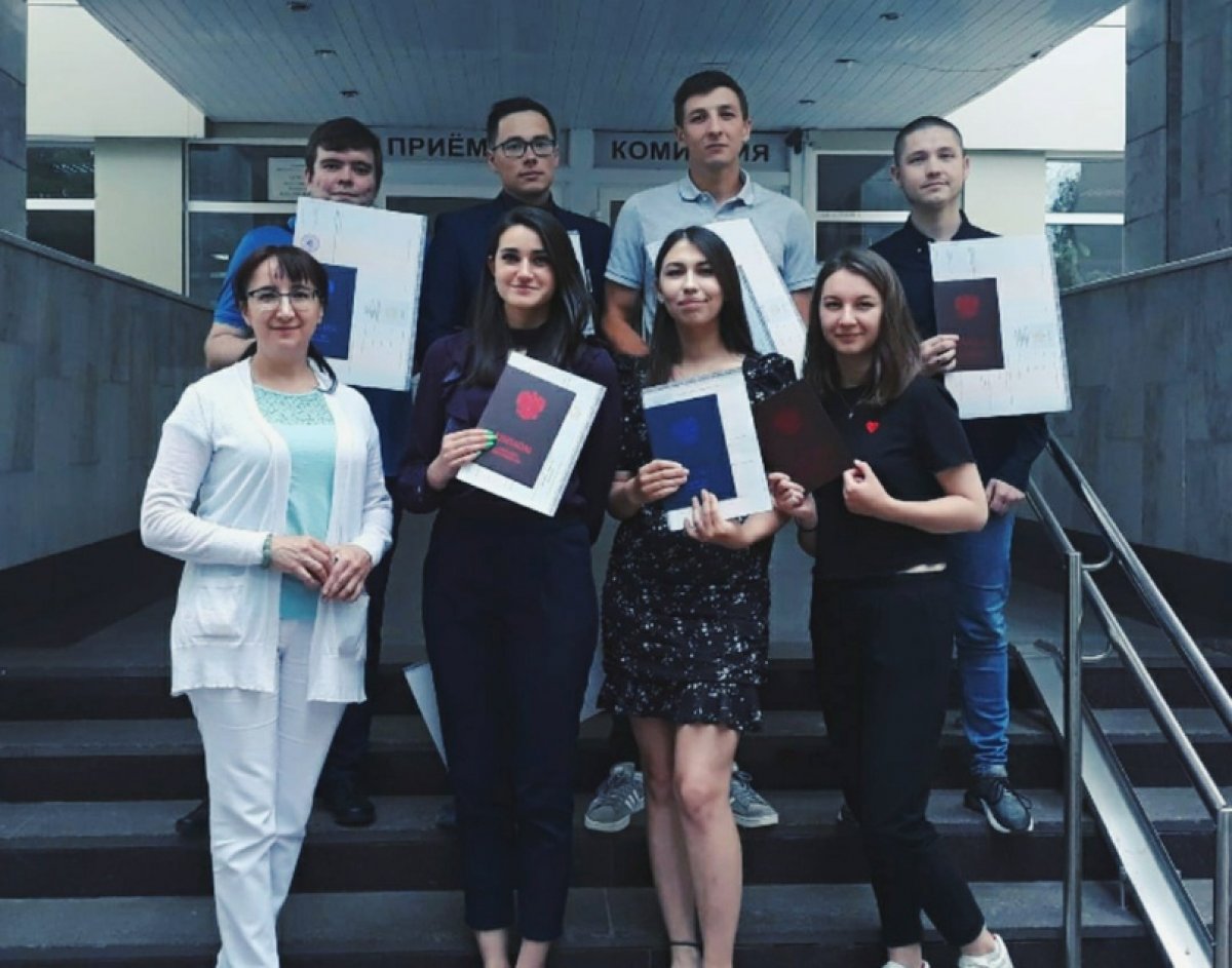 ✨ Поздравляем с окончанием учебы и получением дипломов выпускников бакалавриата и магистратуры по направлению "География"! ✨ Поздравляем с окончанием учебы и получением дипломов выпускников бакалавриата и магистратуры по направлению "География"!