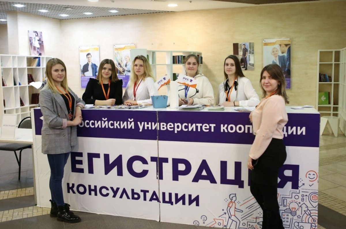 Сегодня стремление повысить уровень своих знаний и совершенствование навыков является признаком профессионализма и замотивированности на высокий результат. Именно поэтому многие хотят пройти курсы повышения квалификации или прокачать свой скилл.