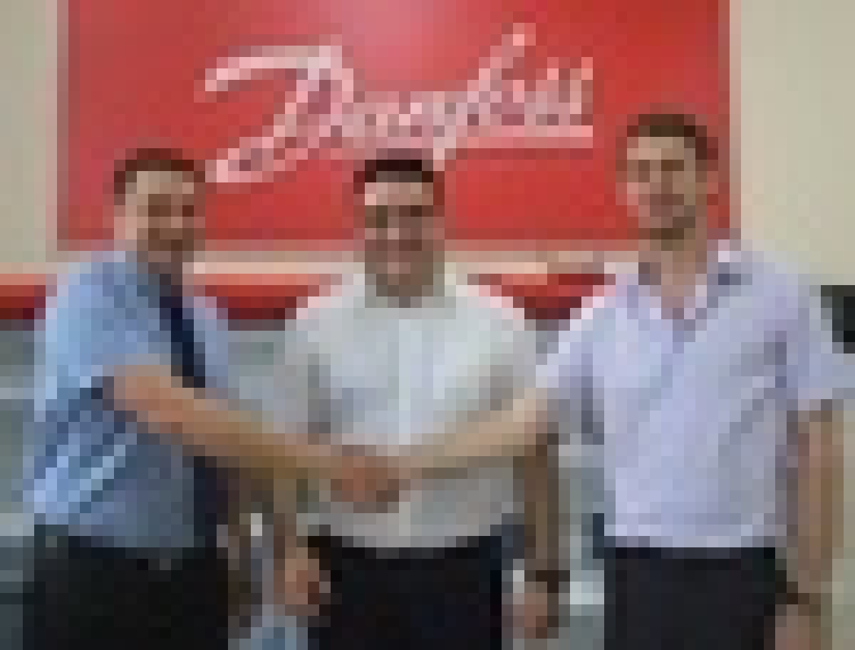 «Danfoss» – международный концерн по производству тепловой автоматики, холодильной техники, приводной техники и промышленной автоматики. Штаб-квартира Danfoss A/S расположена в городе Норборг (Дания).