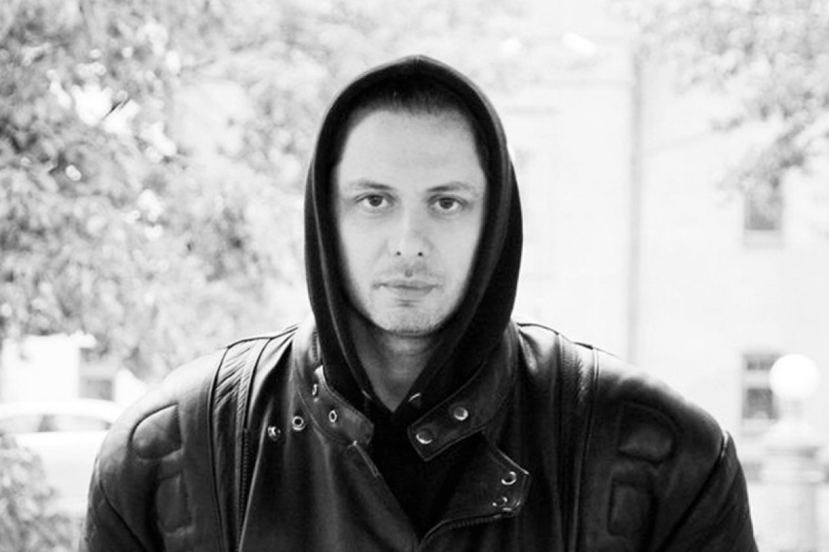 Поздравляем инженера-исследователя лаборатории «Современная алгебра и приложения» Михаила Елизарова с получением литературной премии «Национальный бестселлер» за роман «Земля»