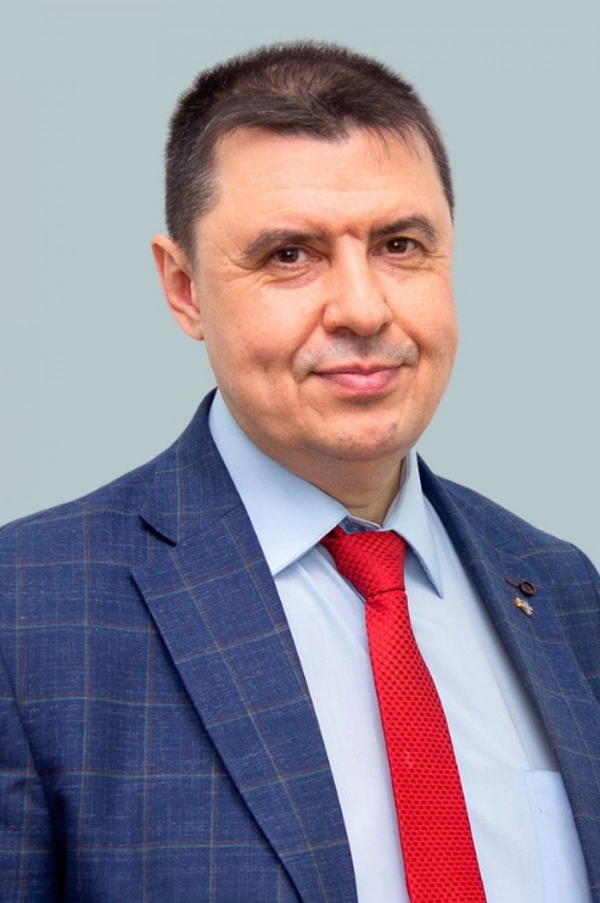 Сегодня отмечает свой День рождения проректор по медицинской деятельности и региональному здравоохранению