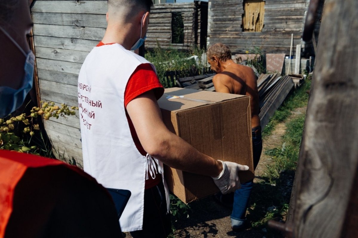 Вы уже знаете, что с первых дней эпидемии на базе СибГМУ работал региональный волонтерский штаб 👥 по оказанию помощи пожилым и маломобильным гражданам, а также медицинским организациям🏥