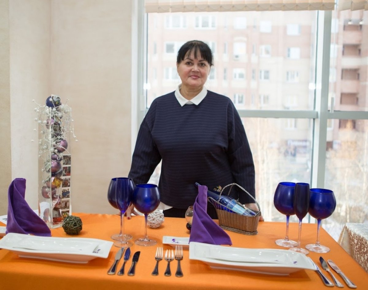 В РУК мы рады каждому студенту, который хочет получить качественные знания и практический опыт. Мы уверены, что сможем раскрыть талант наших студентов и готовы идти рядом и помогать, чтобы Вы смогли добиться успеха в своей сфере.