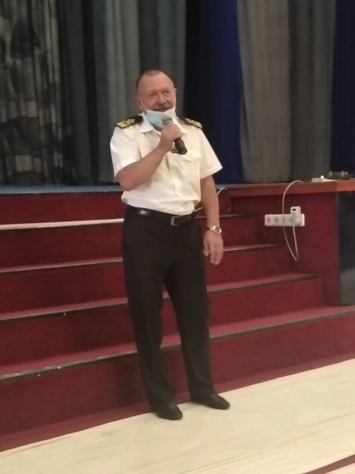 Судомеханики – это люди, которые заставляют биться сердце корабля! Судомеханики – это люди, которые заставляют биться сердце корабля!