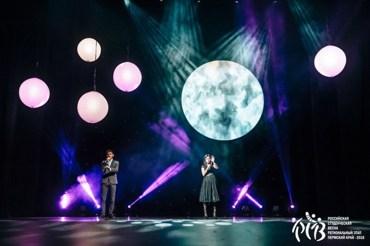 В преддверии Дня открытых дверей нашего Студенческого клуба продолжаем знакомить вас с творческими коллективами. В преддверии Дня открытых дверей нашего Студенческого клуба продолжаем знакомить вас с творческими коллективами.