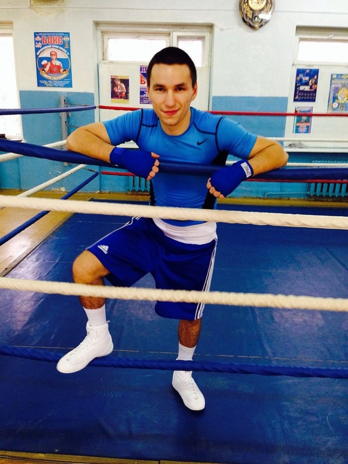 Выпускник БГАУ Артур Субханкулов одержал победу на командном Кубке России по боксу среди мужчин в Ижевске. Турнир, организованный Федерацией бокса России, проходит с 31 августа по 5 сентября.