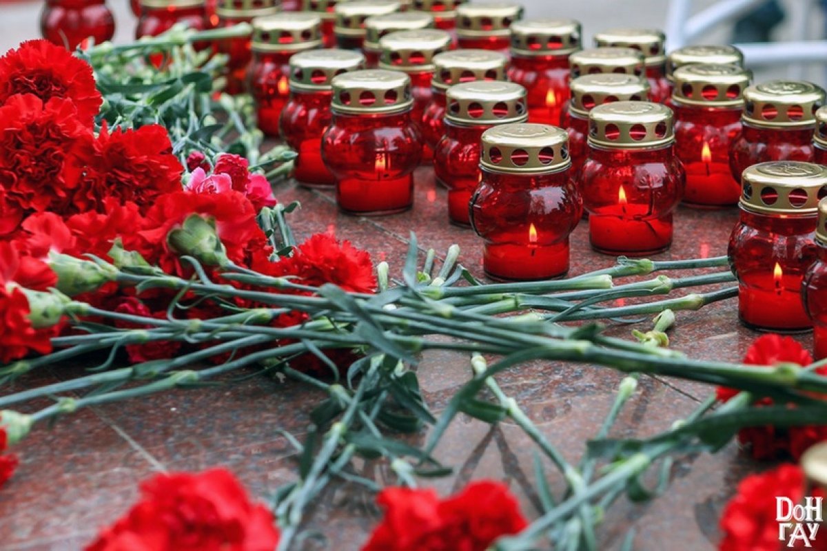 3 сентября в 12:00 на фонтанной площади Донского ГАУ пройдет акция "Свеча памяти" и митинг посвященный дню солидарности в борьбе с терроризмом