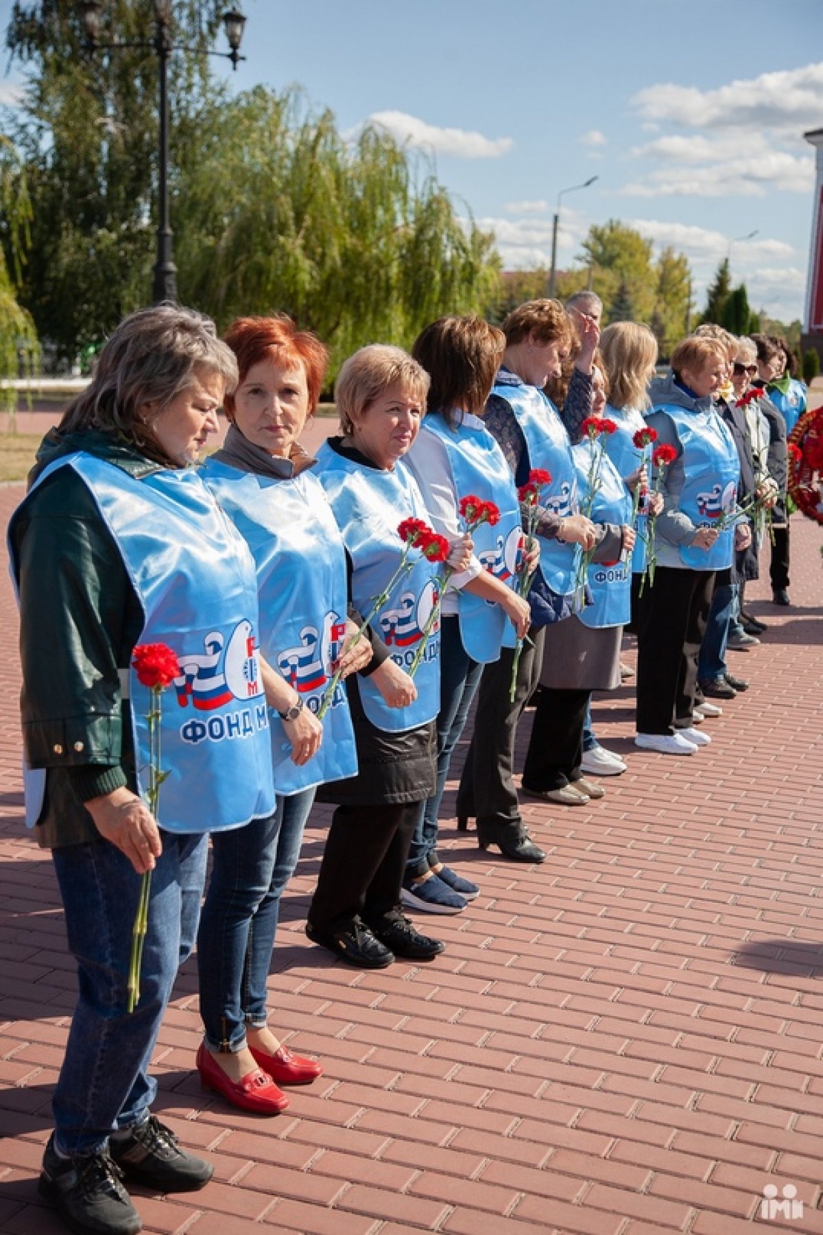 Участники Марша Мира отправились по памятным местам Великой Отечественной войны! Участники Марша Мира отправились по памятным местам Великой Отечественной войны!