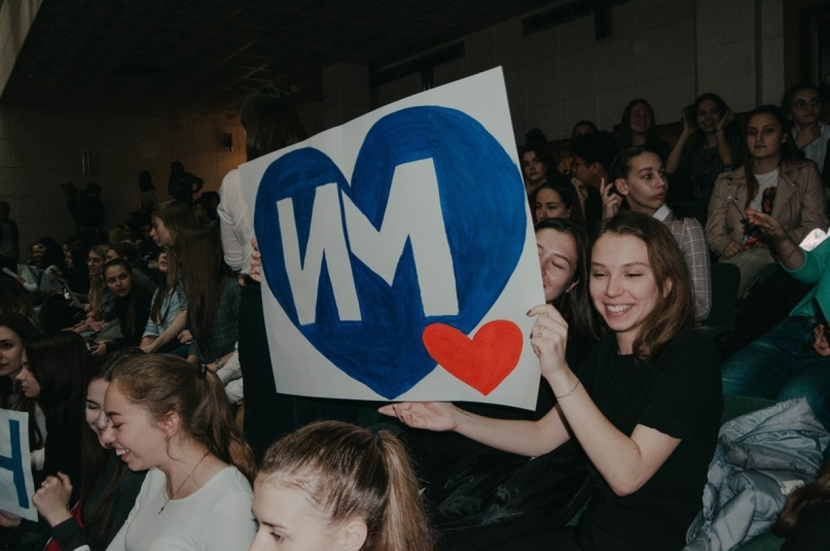 🔥Уже в эту пятницу в 10:00 состоится долгожданное событие Института маркетинга - "Парад талантов". Ребята продемонстрируют все свои умения на танцполе корпуса ЦУВП перед авторитетным жюри и остальными командами.