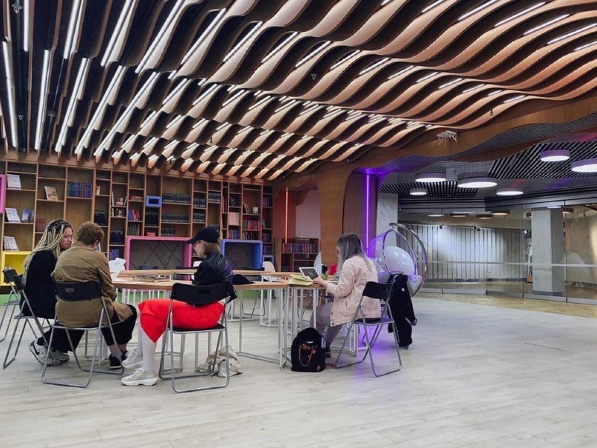 СТУДЕНТЫ B&D ПОСЕТИЛИ ВЫСТАВКУ «КОРЕЙСКАЯ ИЛЛЮСТРАЦИЯ. МИРОВОЕ ПРИЗНАНИЕ»