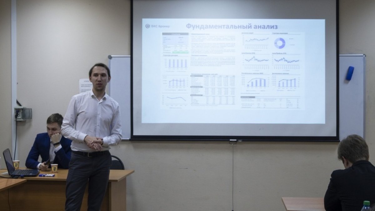 Мечтали когда-нибудь жить на дивиденды? Хотите лучше понимать мир финансов? Добро пожаловать в HSE FINCLUB!