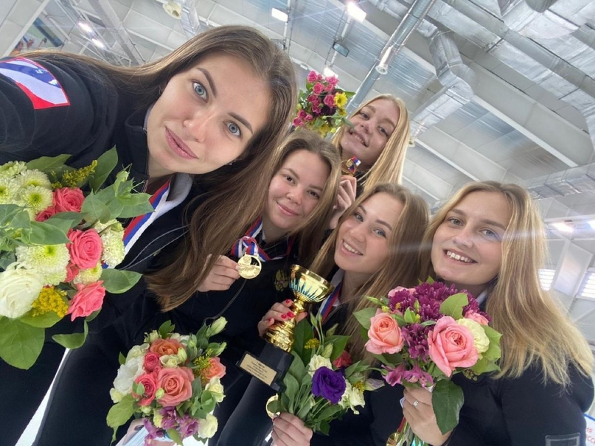 🥌Камень не в огород, а в копилочку! В копилочку наград!🏆