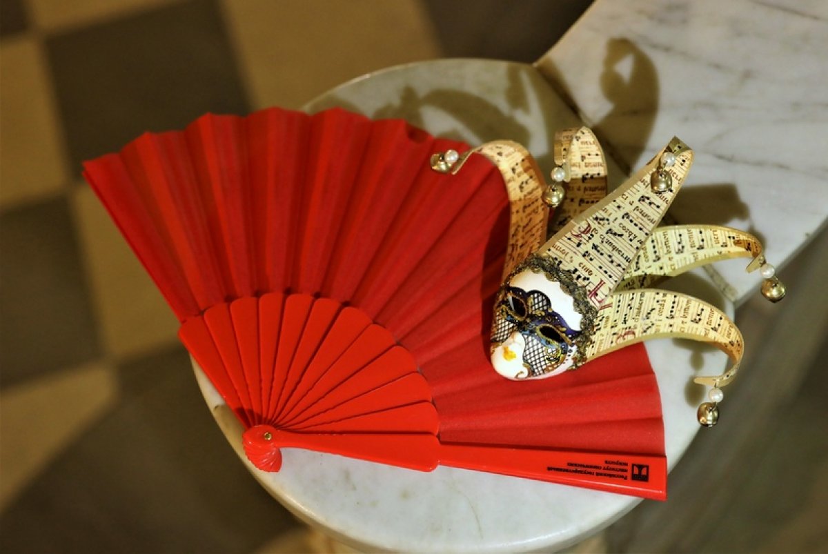 «Лопедевешные пьесы, лопедевешные»