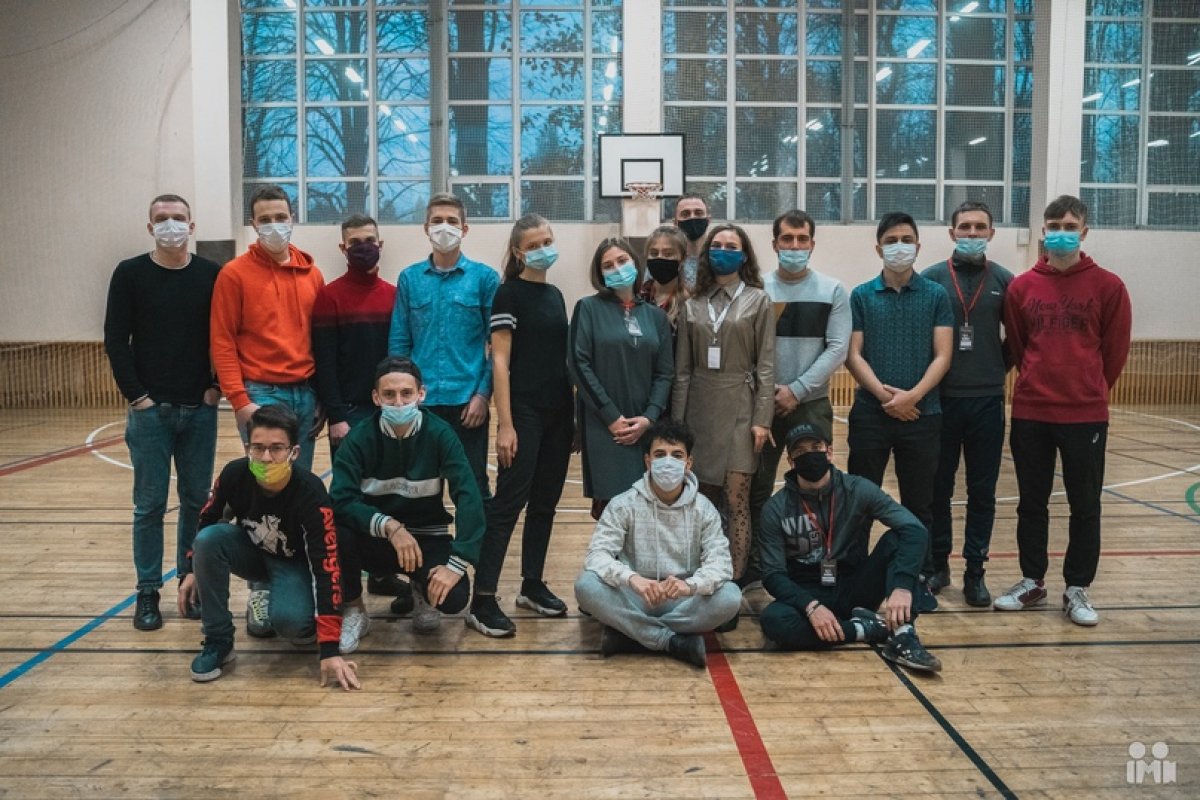 Восемь безответных мячей