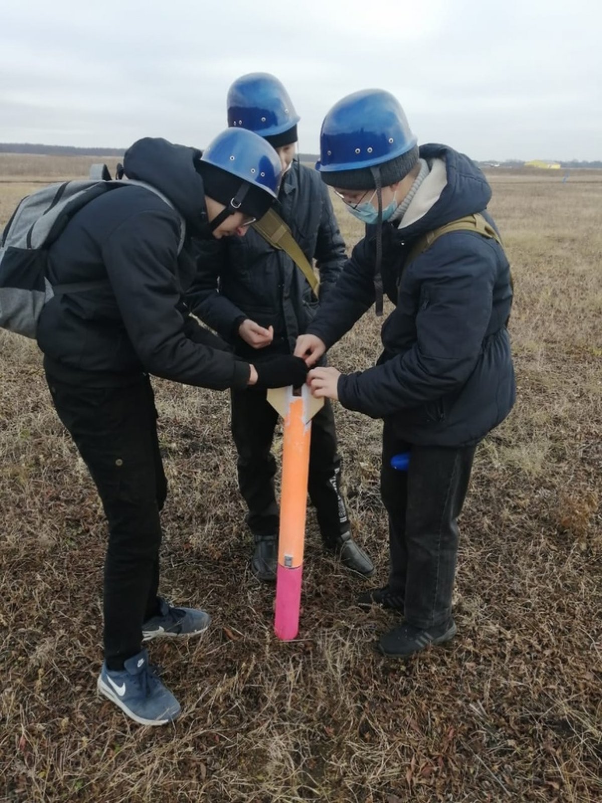 Учим школьников запускать ракеты 🚀