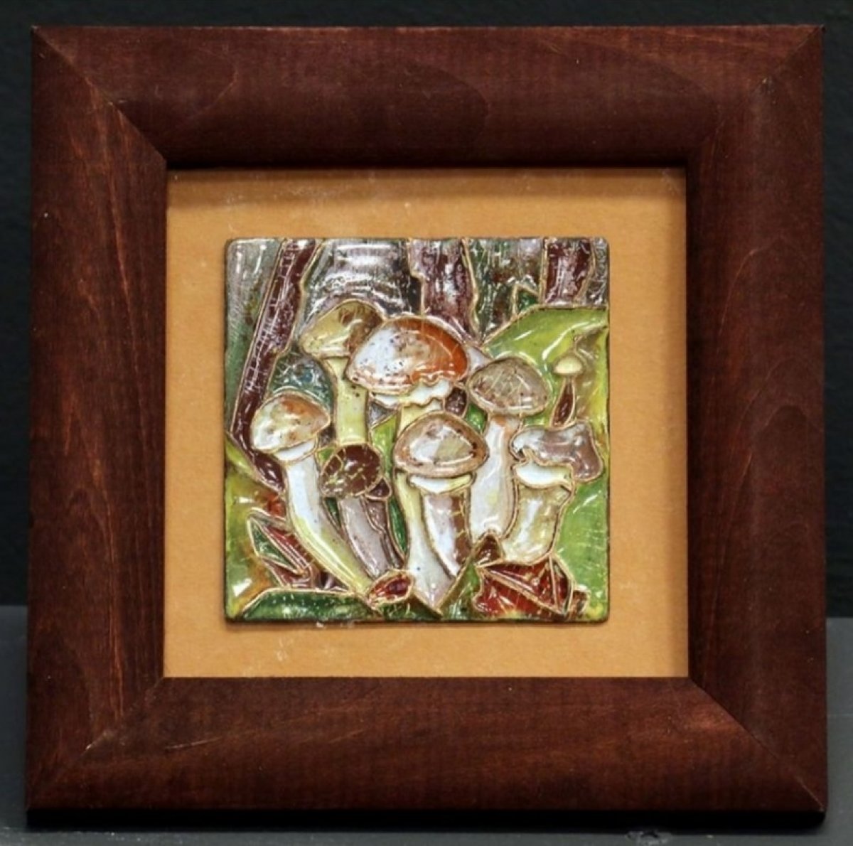 Кафедра Декоративно-прикладного искусства, профиль «Художественная обработка металла», участвует в выставке «УралЮвелир» - одной из самых известных и авторитетных региональных ювелирных экспозиций.